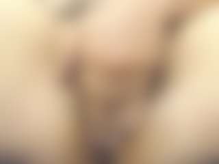 Live cam show with leahbella21 - Thong on CamClone