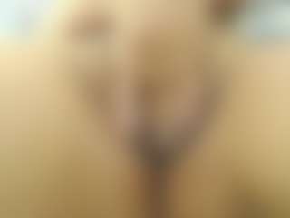 Live-Cam-Show mit leahbella21 - Thong auf Camsoda
