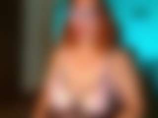 Live cam show with zafiro-56 - Granny MILF on sexylivex.com