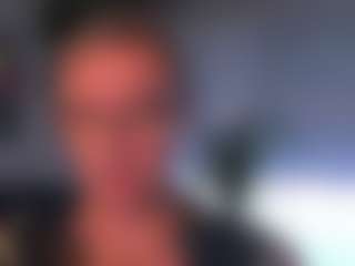 Live cam show with VanessaSoft - Glasses on Mixed Magazine Live