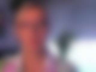Live cam show with VanessaSoft - Glasses on crypto-cams