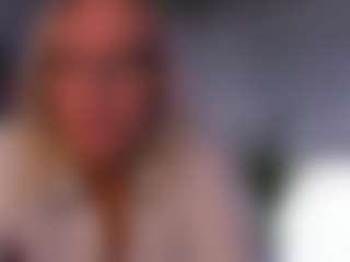 Live cam show with VanessaSoft - Thong on fuck-show.com