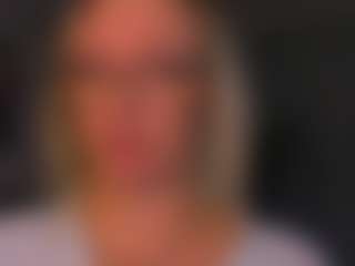 Show de cam en vivo con VanessaSoft - Glasses en Camsoda
