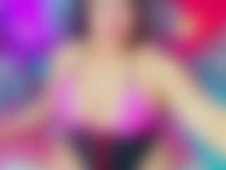 Live cam show with Kendra-love31 - Robe on Camsoda