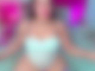 Live cam show with Kendra-love31 - Tease MILF on Milfs Live