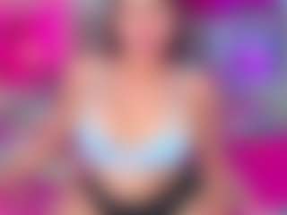 Kendra-love31 MILF webcam performer live streaming