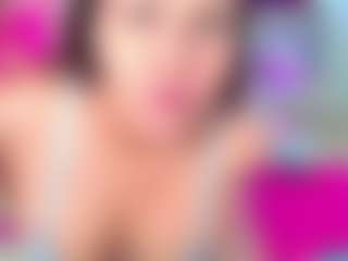Live cam show with Kendra-love31 - Latina MILF on justonemore.cc | colombia
