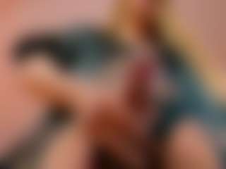 LaDiabla2000's Live Sex Cam Show