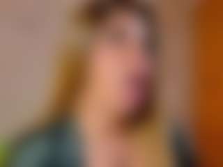 LaDiabla2000's Live Sex Cam Show