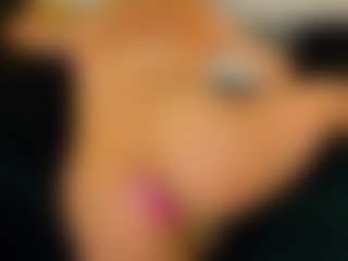 LaDiabla2000's Live Sex Cam Show