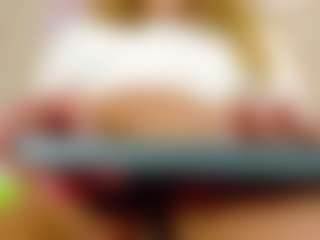 LaDiabla2000's Live Sex Cam Show