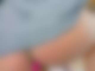 LaDiabla2000's Live Sex Cam Show