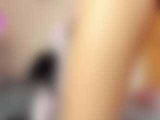 Live cam show with LaDiabla2000 - English on anonymated.com