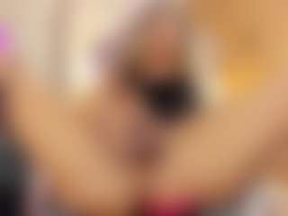 LaDiabla2000's Live Sex Cam Show
