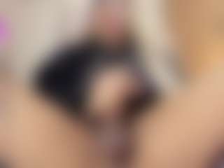 LaDiabla2000's Live Sex Cam Show