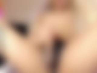 LaDiabla2000's Live Sex Cam Show