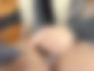 LaDiabla2000's Live Sex Cam Show