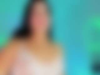 Live cam show with Ashlycuute - Latina on Camsoda