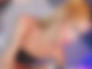 Live cam show with Barbienicolle - Average on thefappeningchat.com