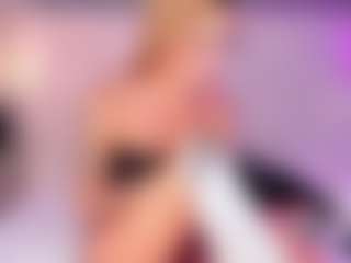 Live cam show with Barbienicolle - Black Hair on studioflirtlive.com