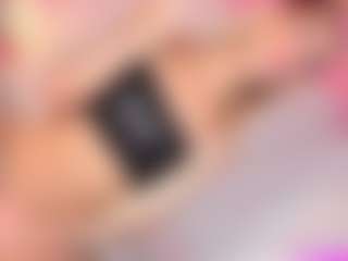 Live cam show with Barbienicolle - Black Hair on TeamSkeetLive