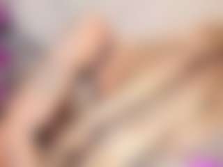 Live cam show with Barbienicolle - Flat Chested on Fling VIP Chat