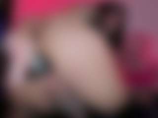 Live cam show with emperatrizwolfy - Average on crypto-cams