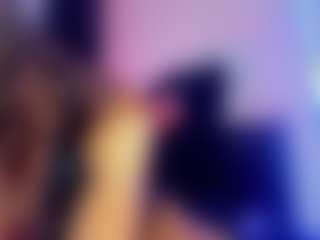 Live cam show with emperatrizwolfy - Smoking on StripNow