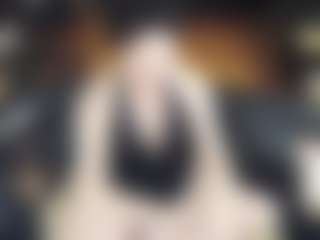 Live cam show with imperatrizasado - Findomme on studioflirtlive.com