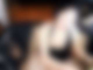 Live cam show with imperatrizasado - Upskirt on Cam Slut