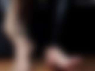 Live cam show with imperatrizasado - Upskirt on Camsoda