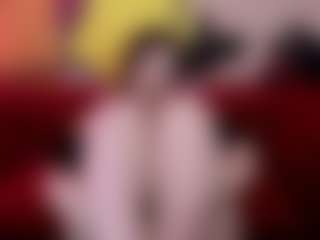 RosieMoons's Live Sex Cam Show