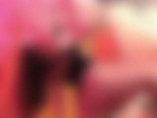Live cam show with RosieMoons - HD on CamSextacy