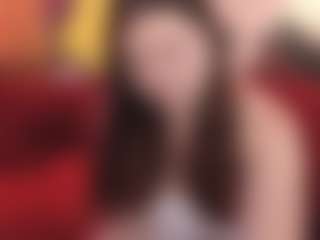 Live cam show with RosieMoons - Red Hair on AdultVida.com
