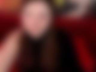 Live cam show with RosieMoons - HD on Camsoda