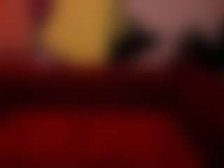 Live cam show with RosieMoons - Spank on Camsoda