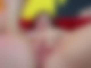 Live cam show with RosieMoons - Latina on Fling VIP Chat