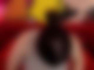 Live cam show with RosieMoons - Teen (18+) on Taboo Cams XXX