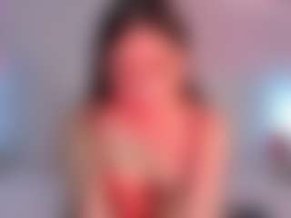 Live cam show with Violeta - Petite on sexylive.show