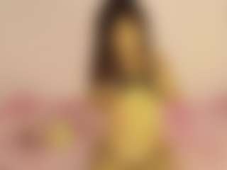 Spettacolo in cam dal vivo con WinniferGonzalez - Average su Camsoda