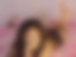 Live cam show with WinniferGonzalez - Nipple Piercings on SinfulBabes