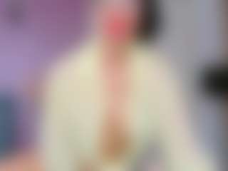 Live cam show with CarlaReys - Public on live18s.com