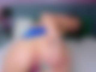 CarlaReys's Live Sex Cam Show