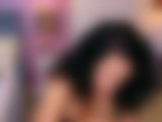 Live cam show with CarlaReys - Public Curvy on Streamer API