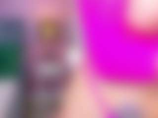 Live cam show with CarlaReys - Big Tits on Soda Cam