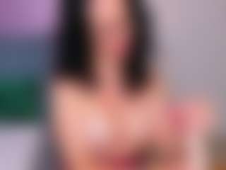 Live cam show with CarlaReys - Thick on crypto-cams