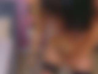Live cam show with CarlaReys - Outside on Camsoda