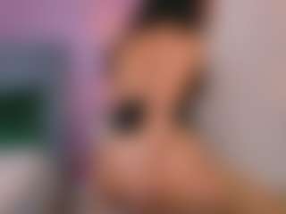 Live cam show with CarlaReys - Bedroom Latina on Camsoda