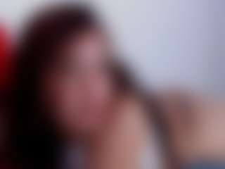 Live cam show with krisleen18 - Petite on UwU Esports