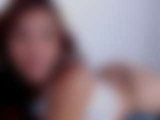 krisleen18's Live Sex Cam Show